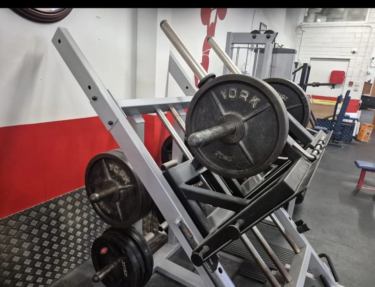 Leg press machine - Image 2