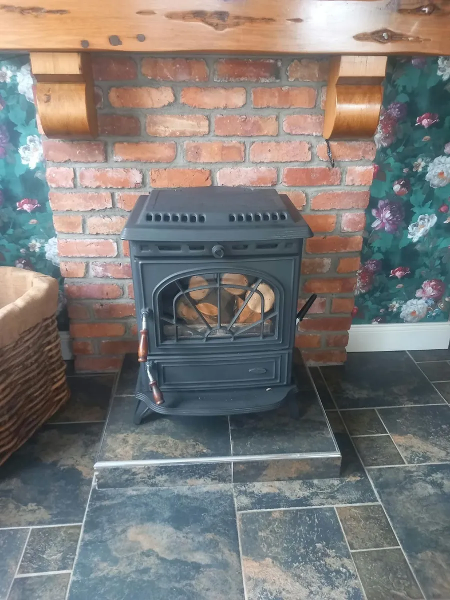 Stove - Image 1