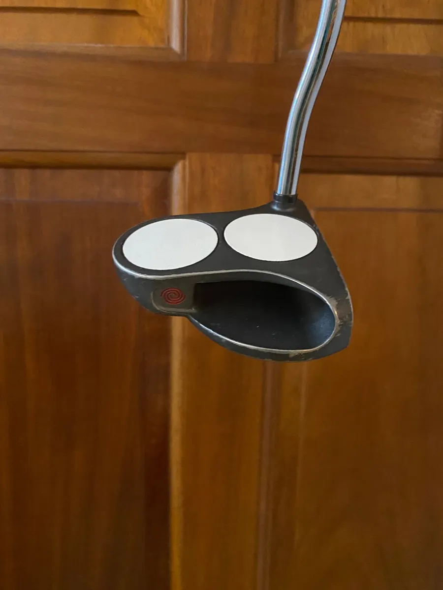 Odyssey 33 inch 2 Ball Putter Immaculate Condition - Image 1