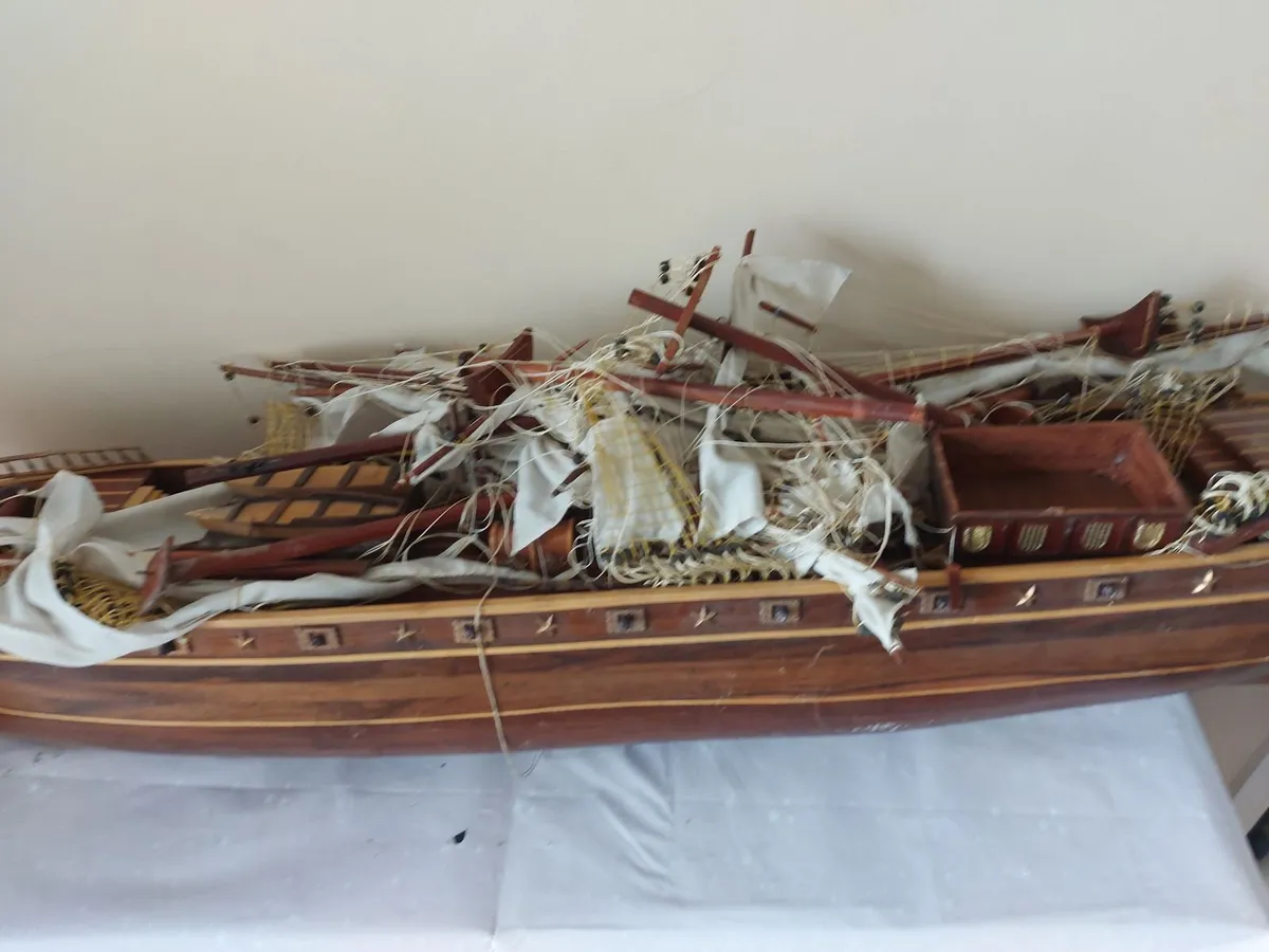 Large Timber crafted model of the Cutty Sark Boat - Image 2