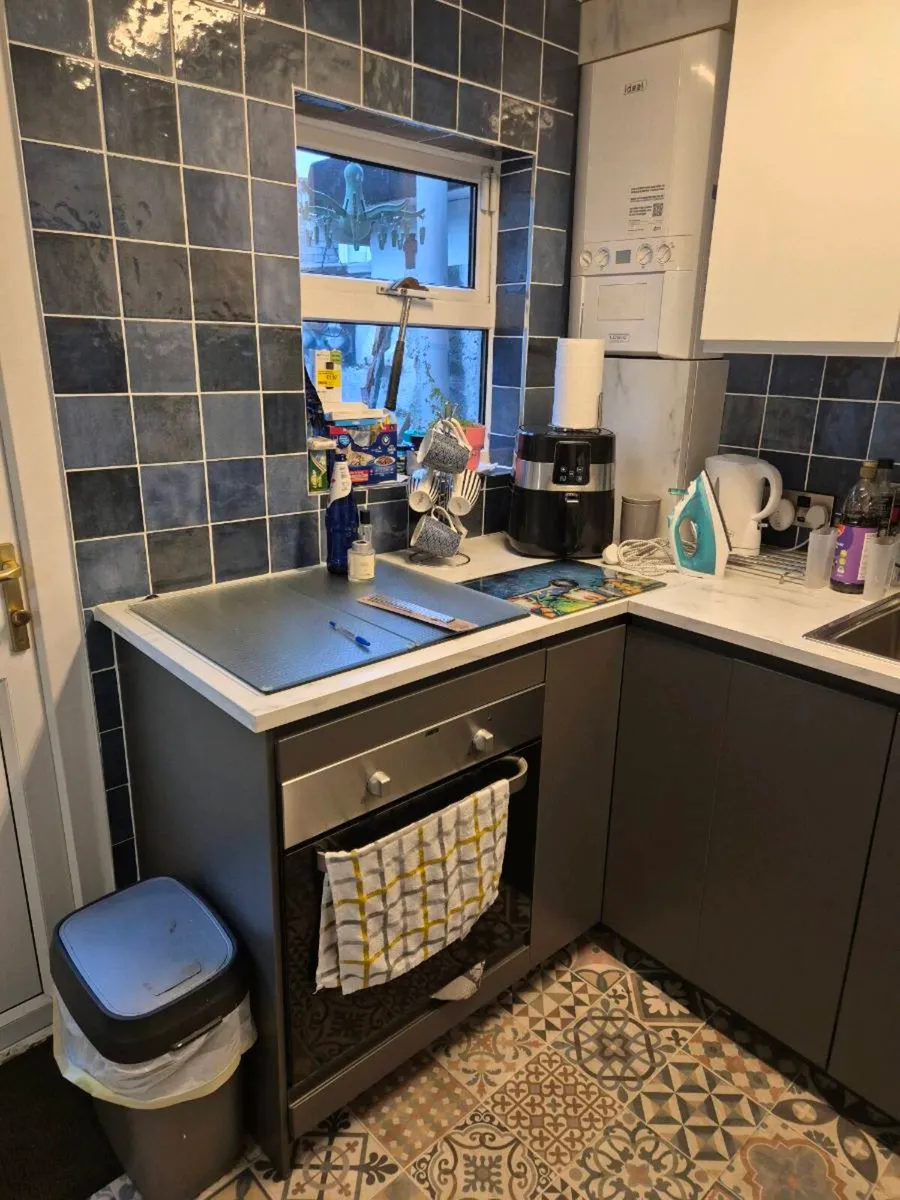 IKEA 4yr old kitchen grey and white in colour - Image 4