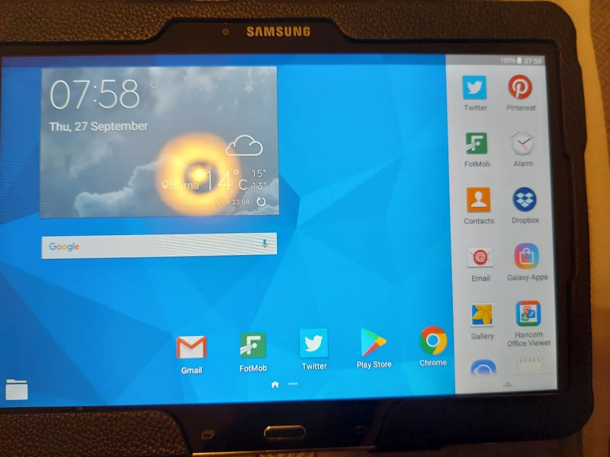 Samsung Galaxy Tab 4, 16GB, Model SM-T530, in case - Image 4