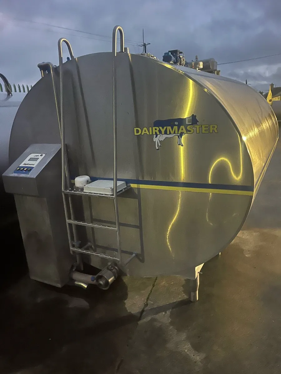 Milk tank - Image 1