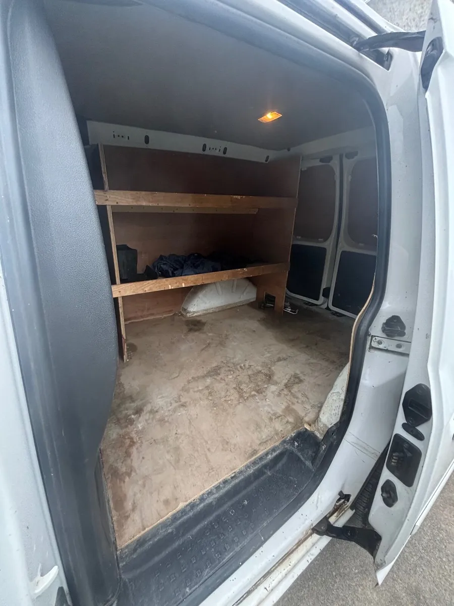 Volkswagen Caddy 2017 - Image 3