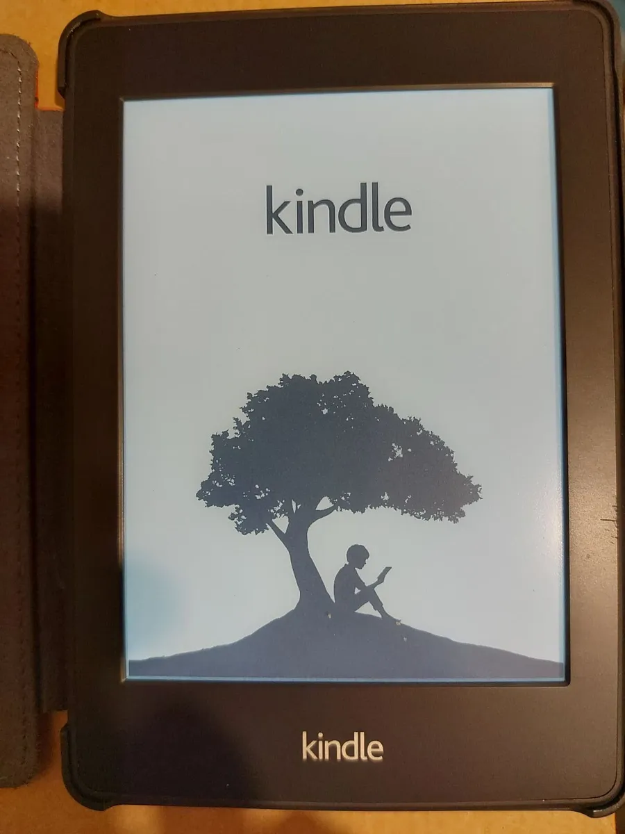 Amazon Kindle in Red Leather case, excellent cond - Image 1