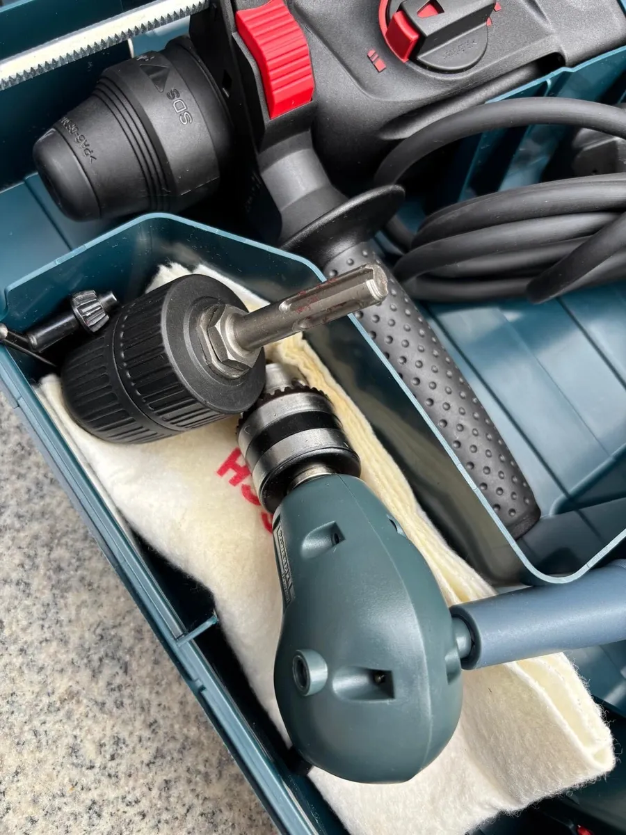 Bosch professional drill - Image 3
