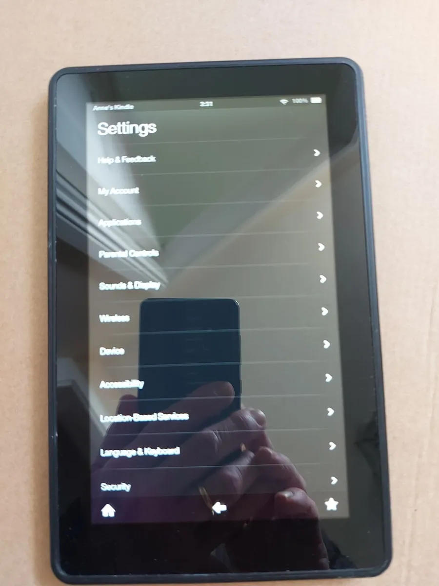 Amazon Kindle, Model D01400, Serial D026 A0A0 2482 - Image 2