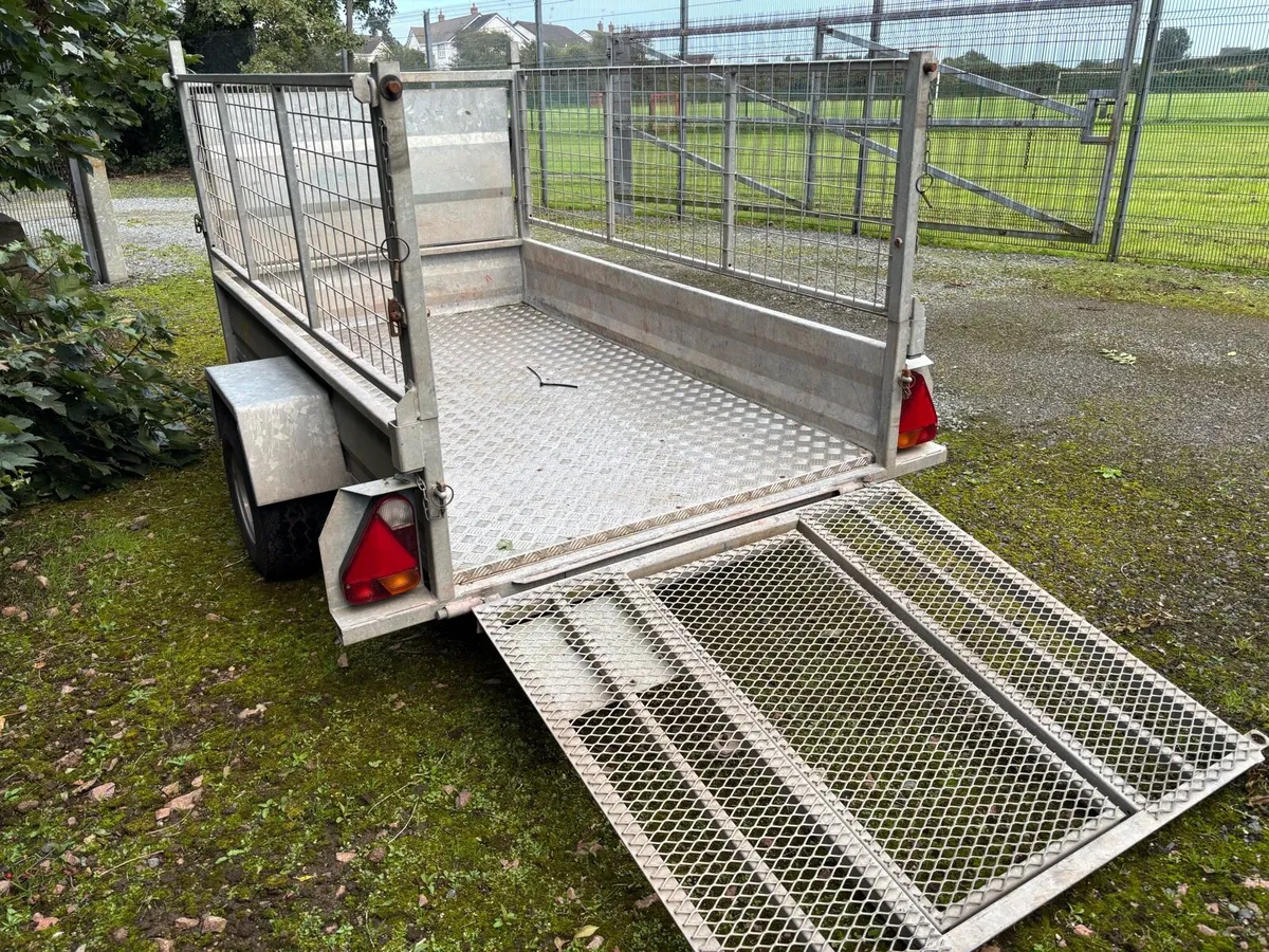 7ft5” x 4ft 1” McKELVEY TRAILER WITH  MESHSIDES - Image 2