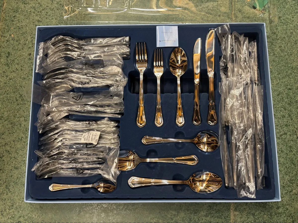 Newbridge cutlery canteen set - Image 1