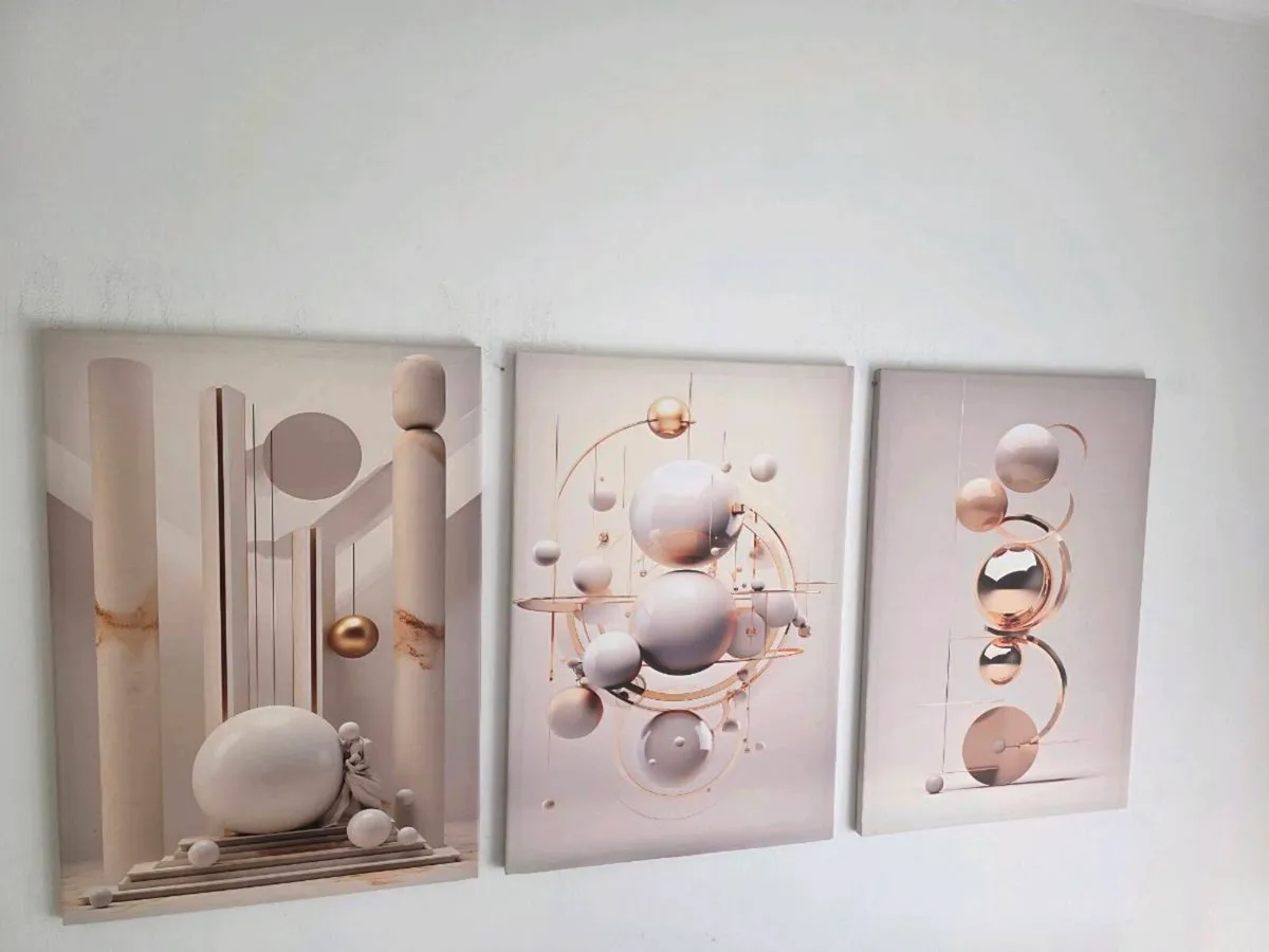 3 framed printed canvas 45x65cm each photo - Image 4