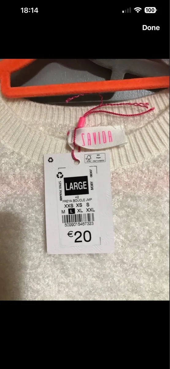 Ladies BNWT jumper size L €10 - Image 3