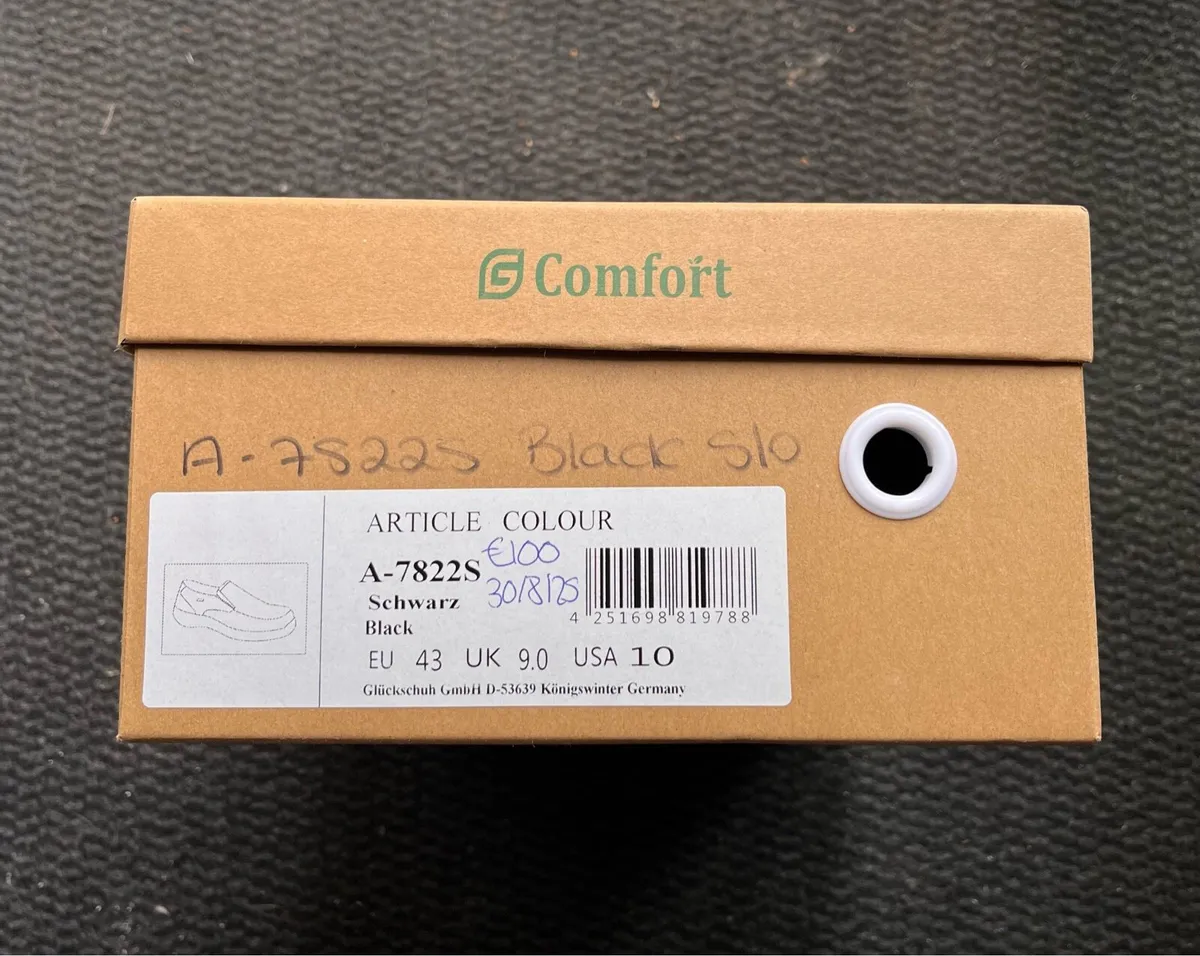 Men’s Shoes - Image 2