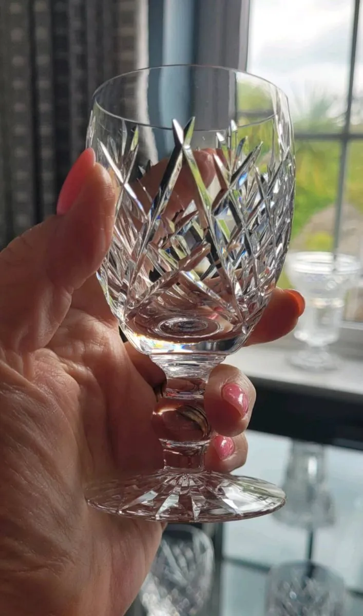 Waterford crystal sherry glasses x 6 - Image 2