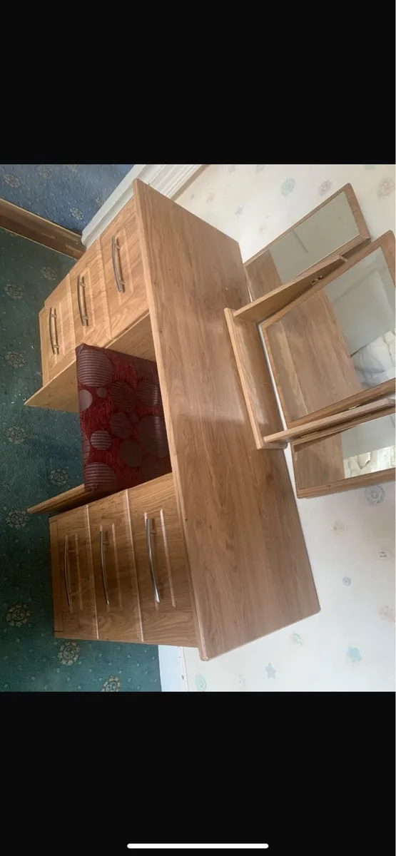 Dressing table set - Image 2