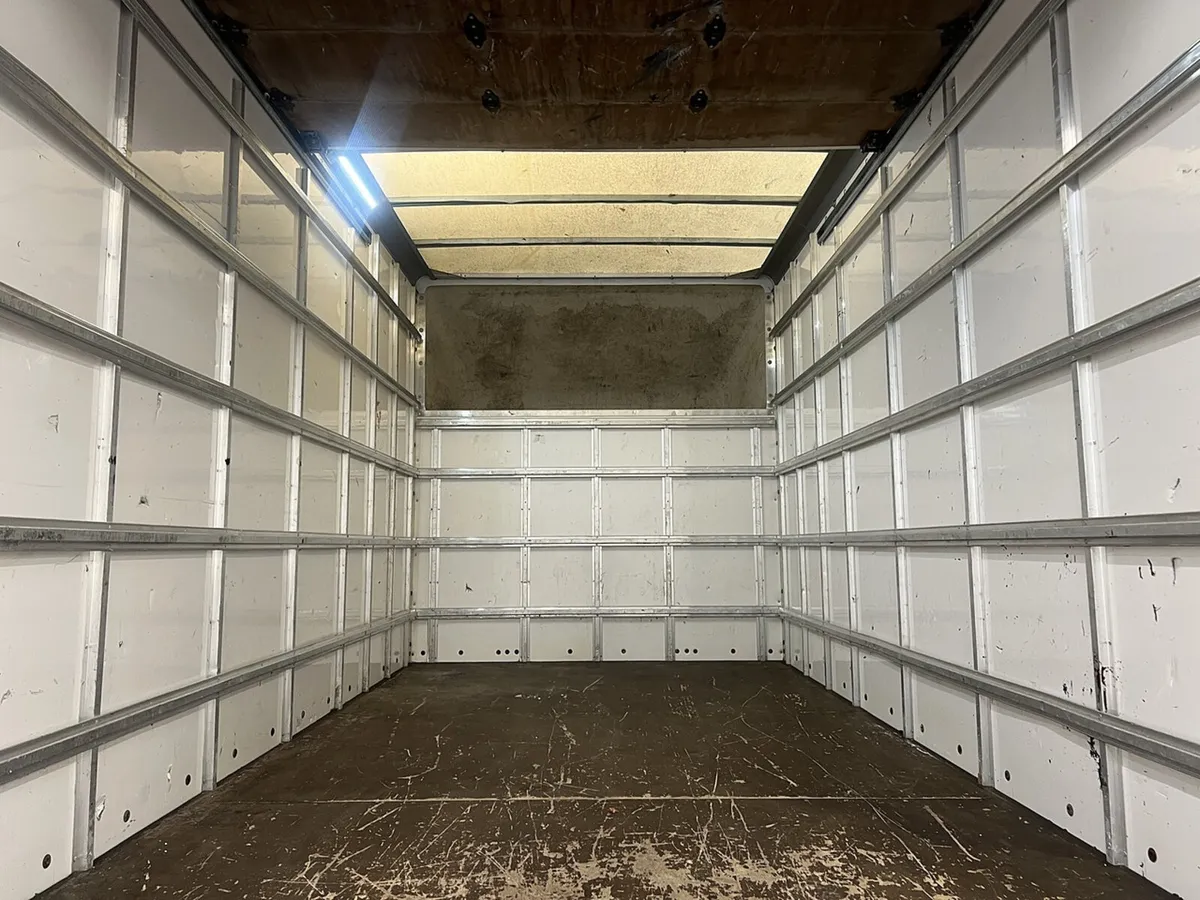 2021 Ford Transit Luton Box Van - Image 3