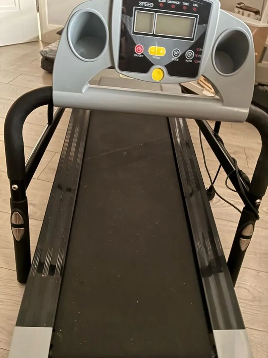 Treadmill - Image 1