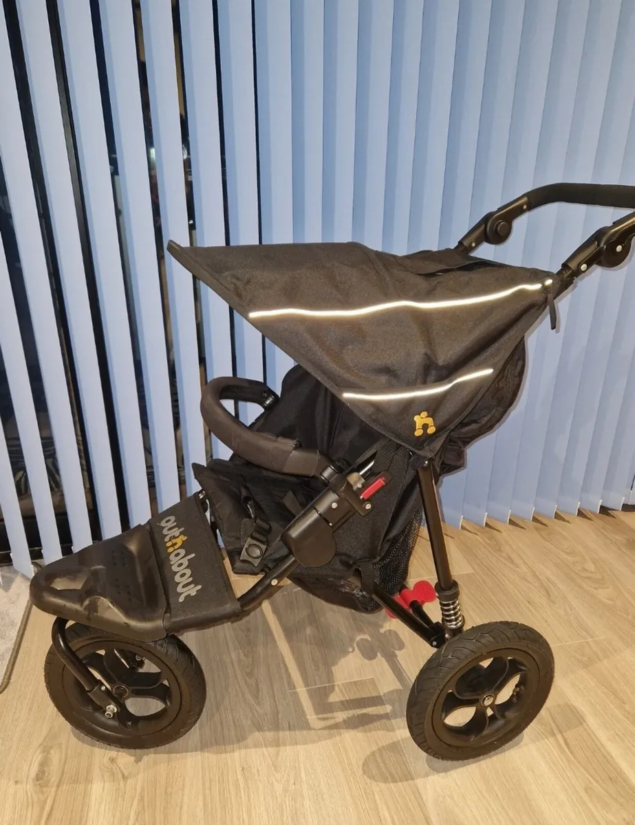 Very Clean Out N About Single stroller - Image 1