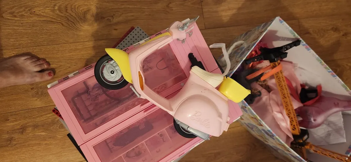 Dolls House - Image 3