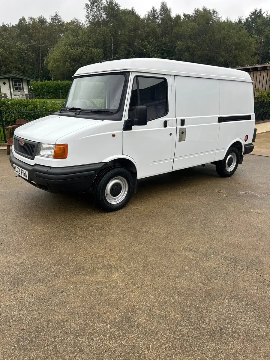 LDV pilot 1.9 diesel (low miles) - Image 1