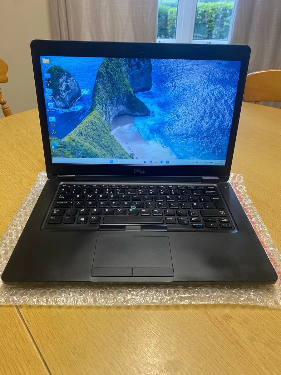 Dell Latitude 5490 - Image 2