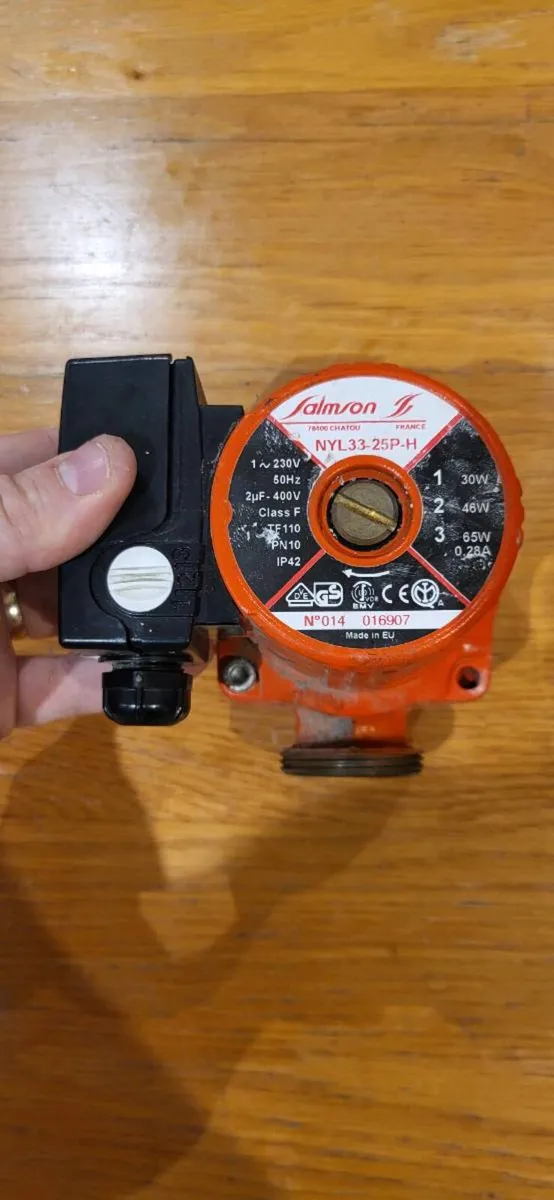 Salmson Circulating Pump - Image 1