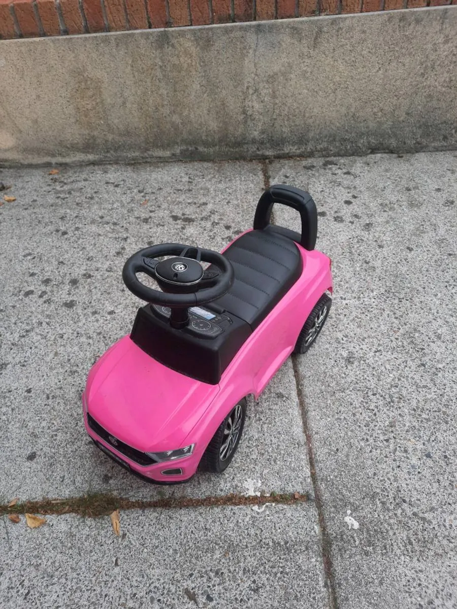 Ride on car - Image 1