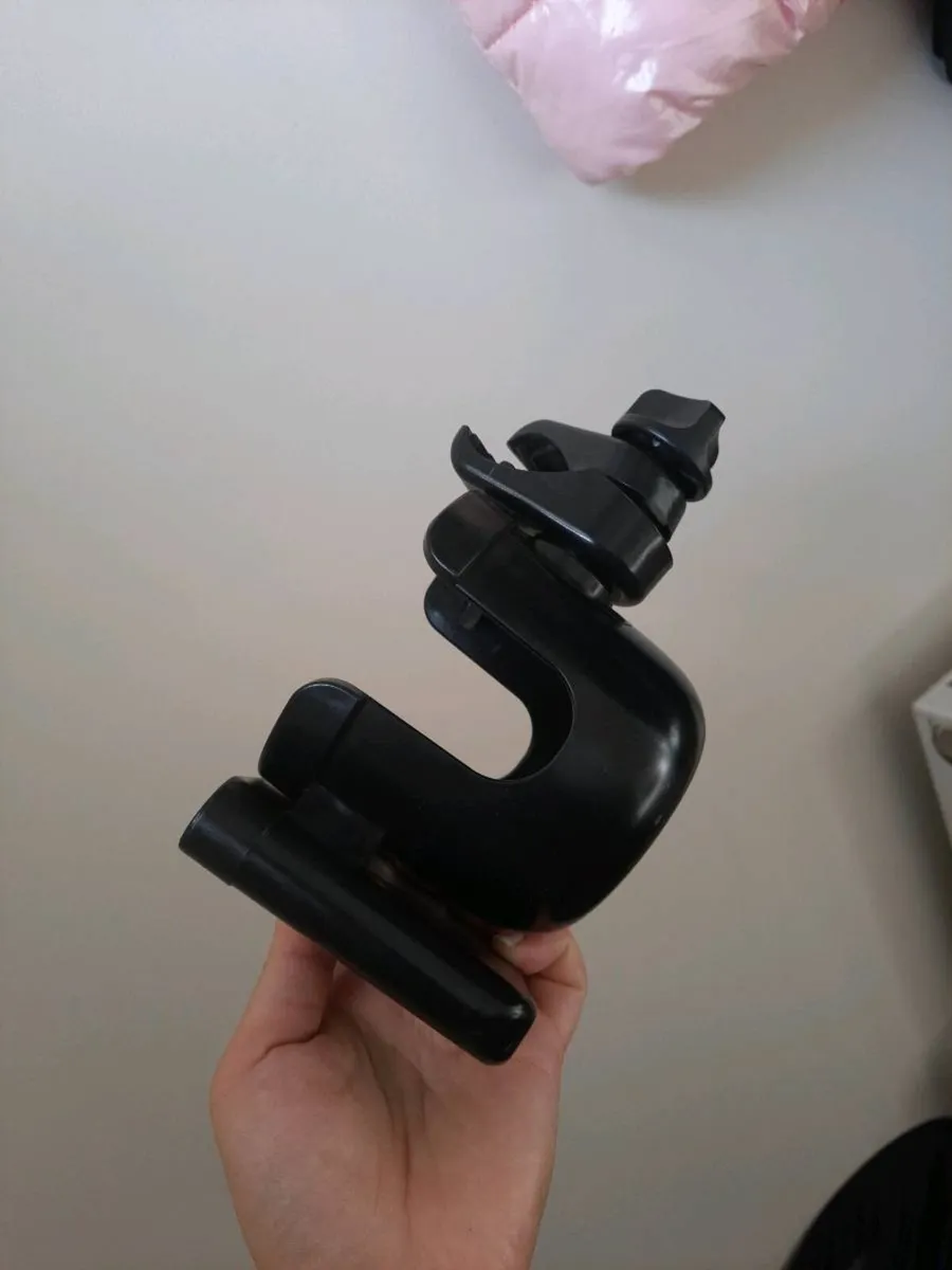 Cup and phone holder - Image 1