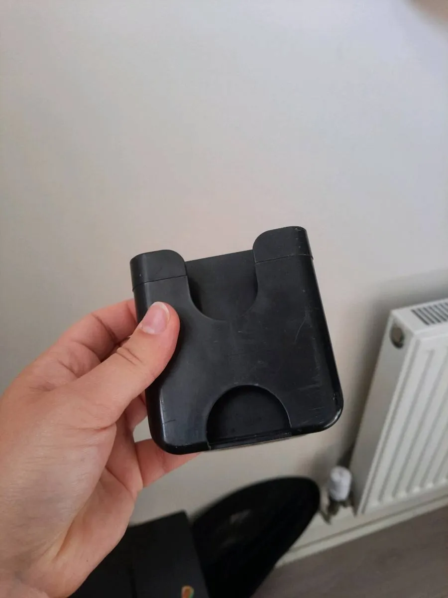 Cup and phone holder - Image 2