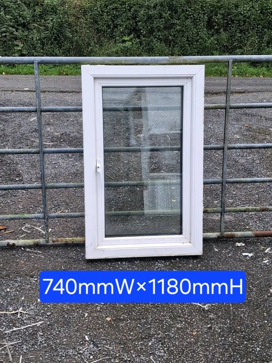TRIPLE GLAZED WINDOWS - Image 4