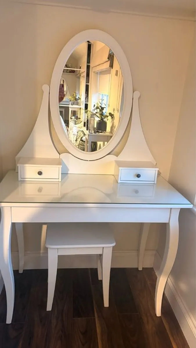 dressing table & stool - Image 1