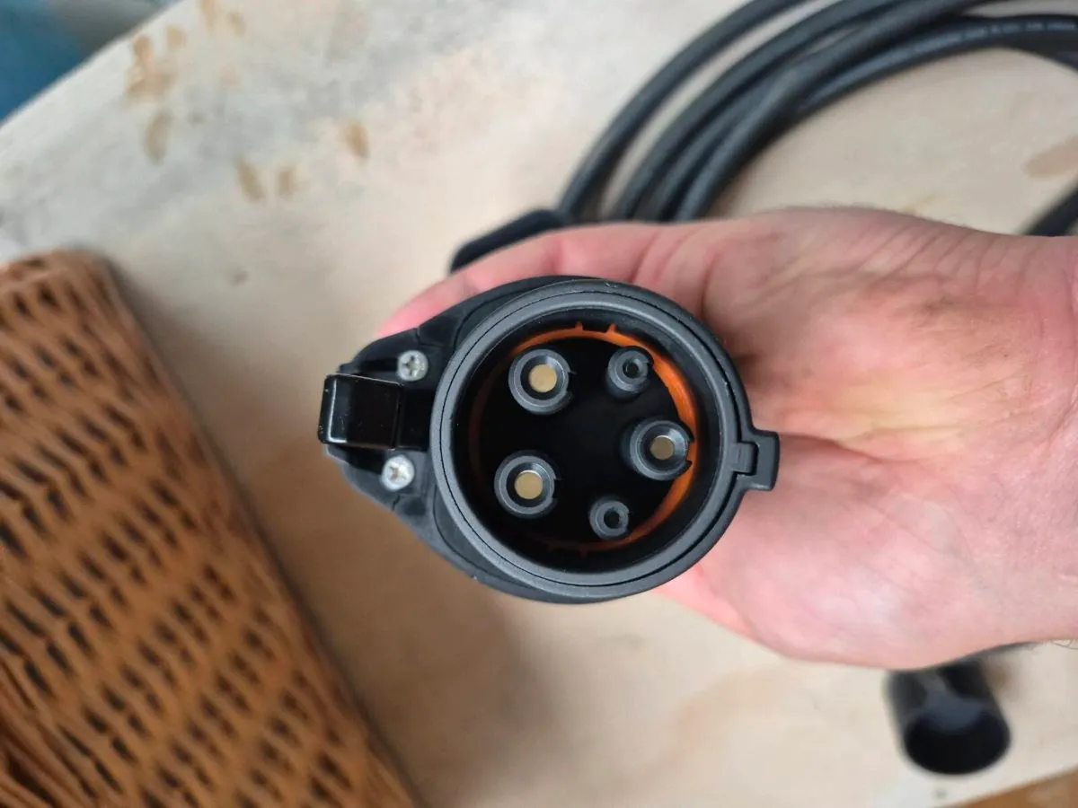 Car Charging Cable - Image 3