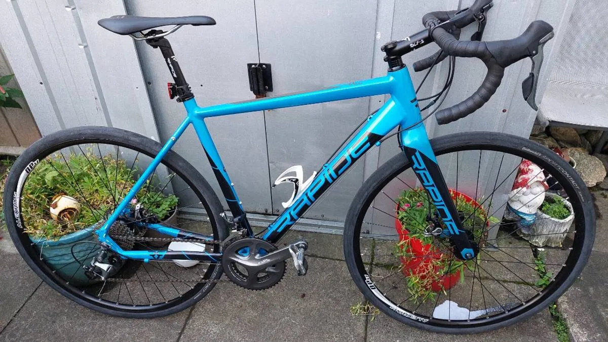 Rapide Gravel Bike with Disc Brakes - Image 4