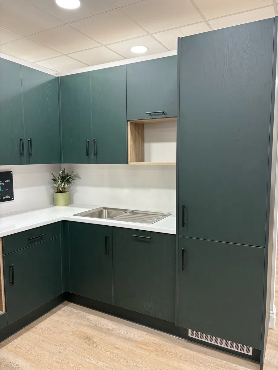 Kitchen : Ex Displays - Image 3