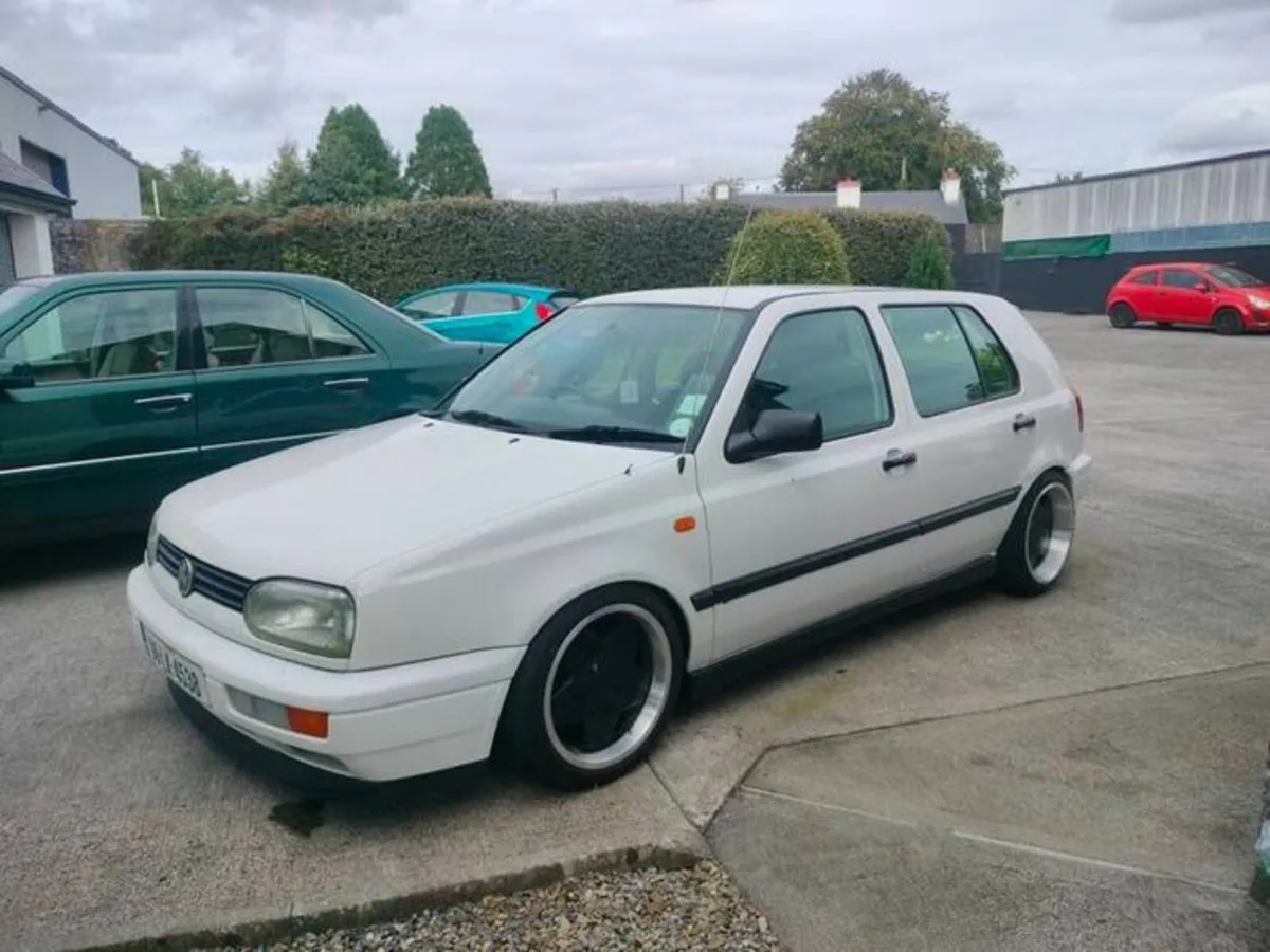 Volkswagen Golf 1996 68k miles - Image 3