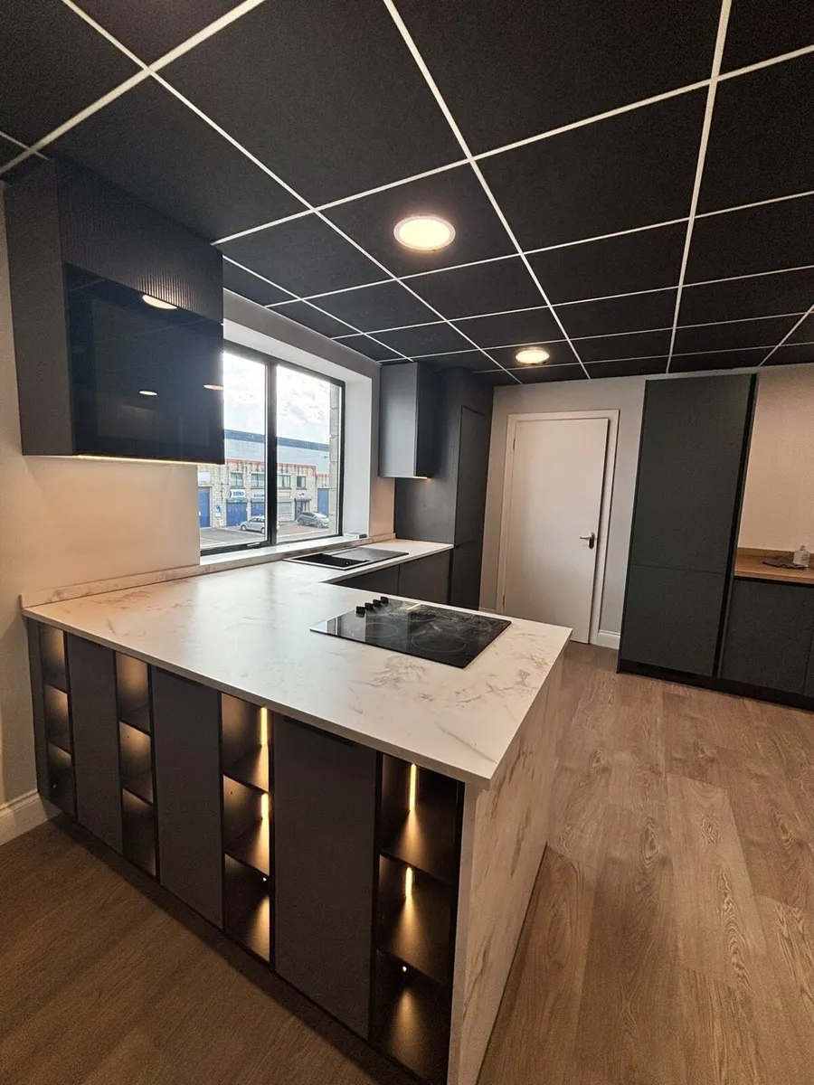 Kitchen : Ex Display - Image 3