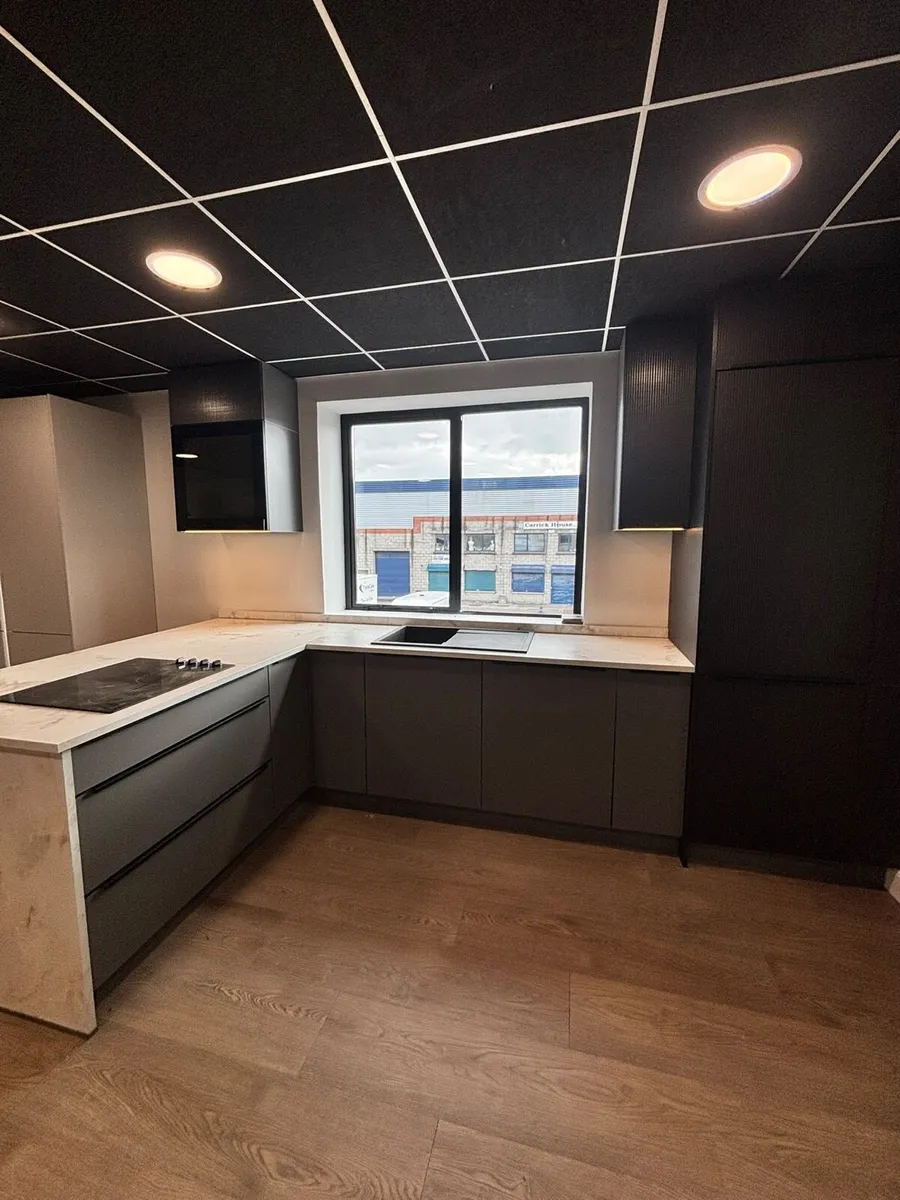 Kitchen : Ex Display - Image 2