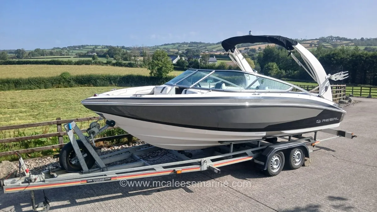 Regal 2100 Bowrider - Image 2