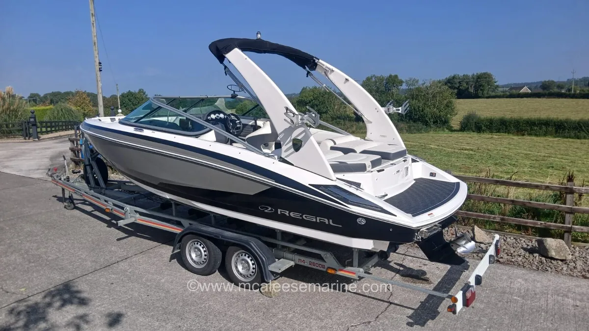 Regal 2100 Bowrider - Image 3