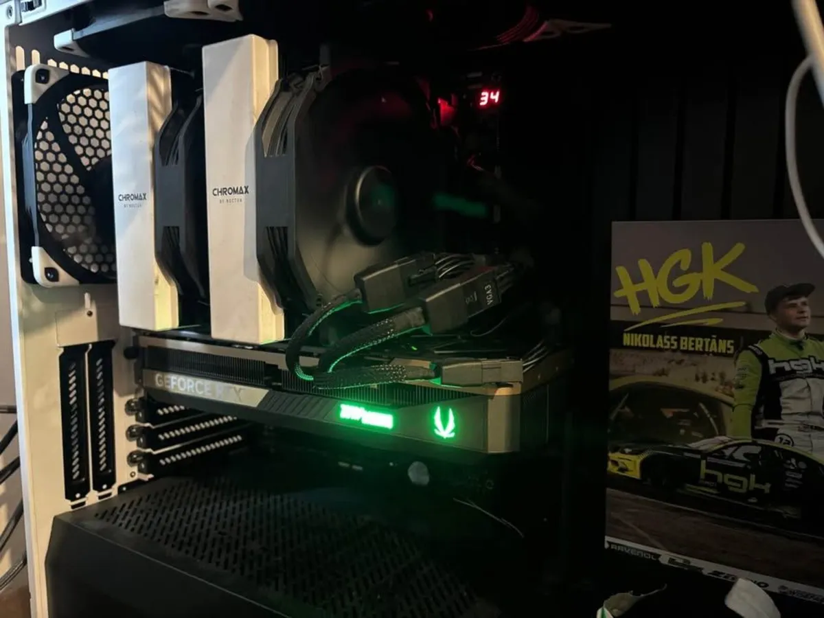 Custom Gaming PC – RTX 5080 + AMD Ryzen 7 7800X3D - Image 2