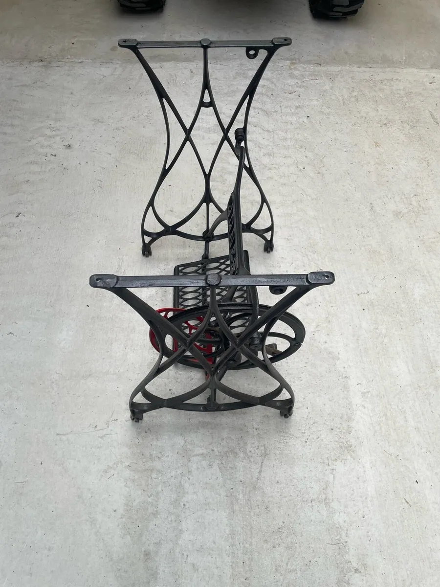 Jones sewing machine table - Image 4