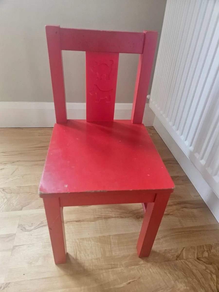 Kids chair - Image 1