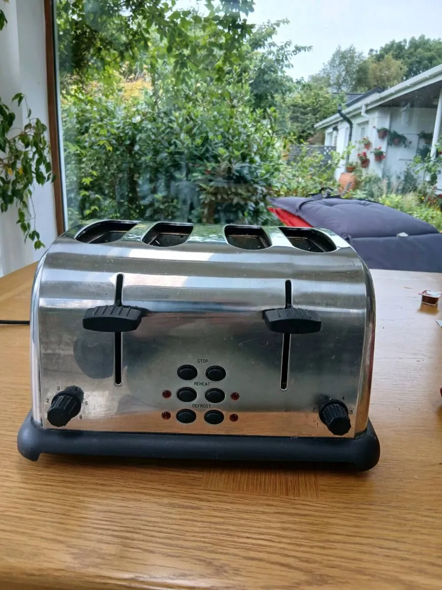 Toaster - Image 1