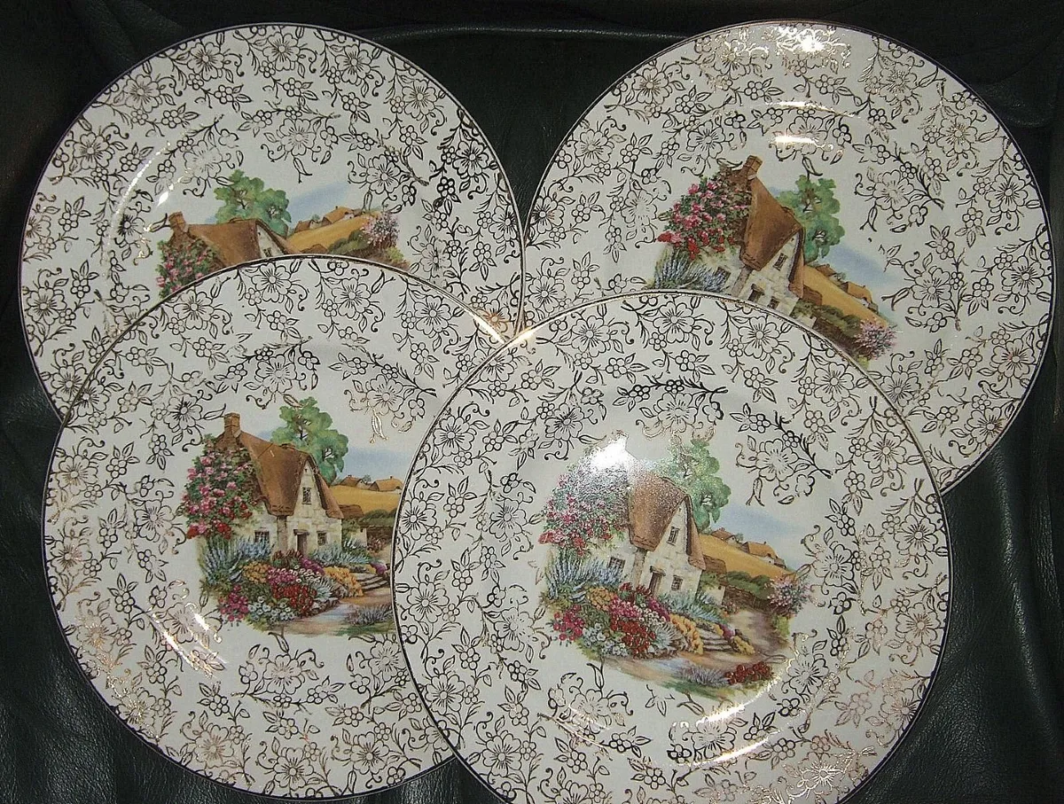 4 Vintage H&K Tunstall "Homestead"Side Plates - Image 2