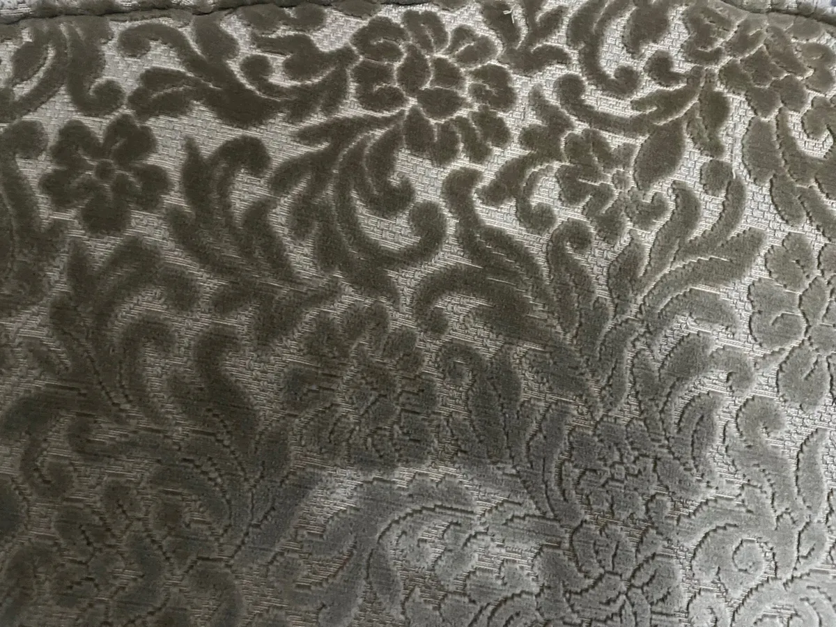 Textured velvet Floral two seater sofa/bed - Image 4