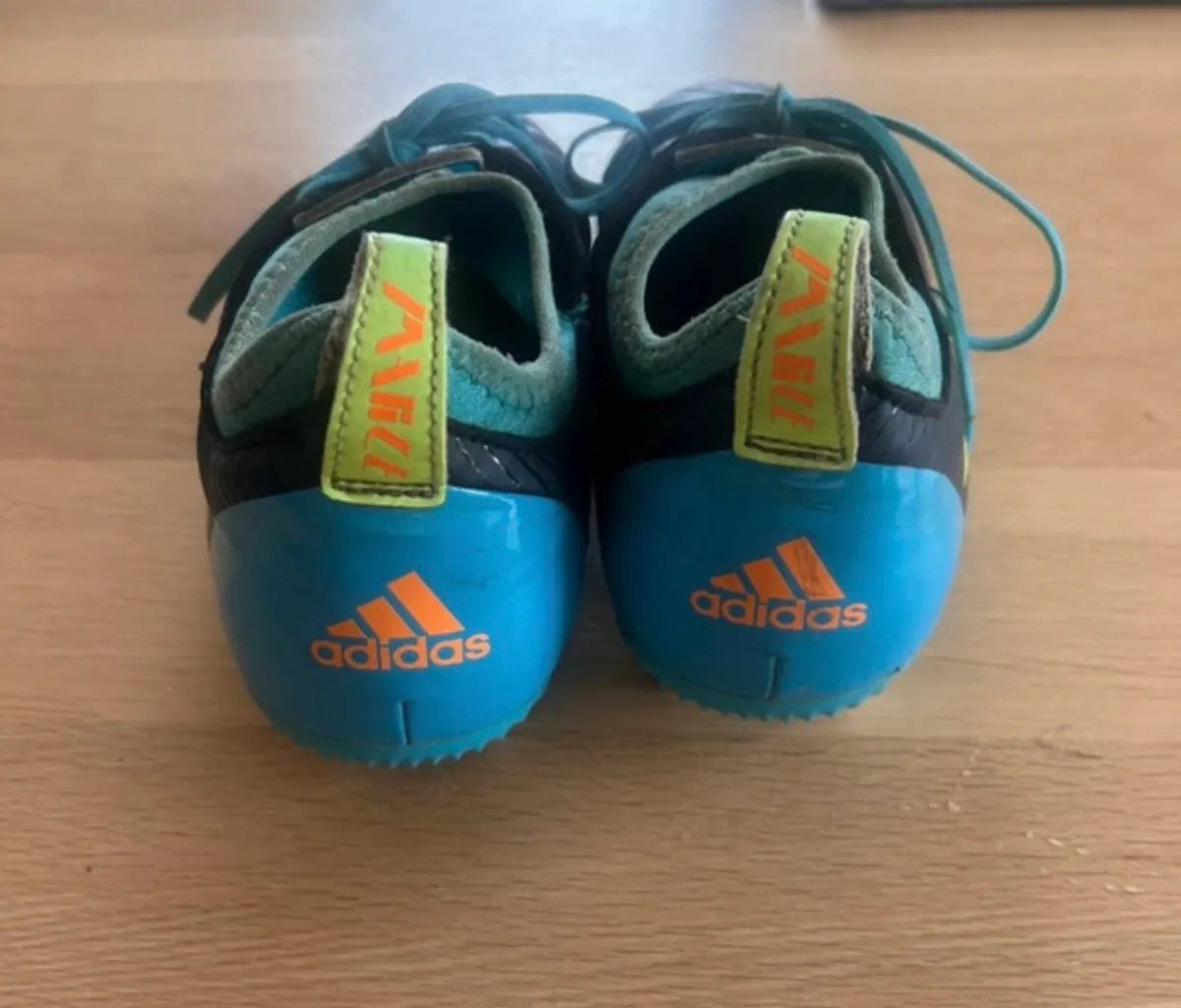 Football boots - Image 4