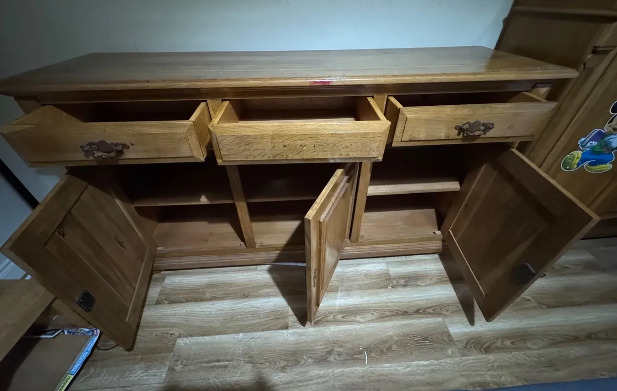 Living room cupboards - Image 3