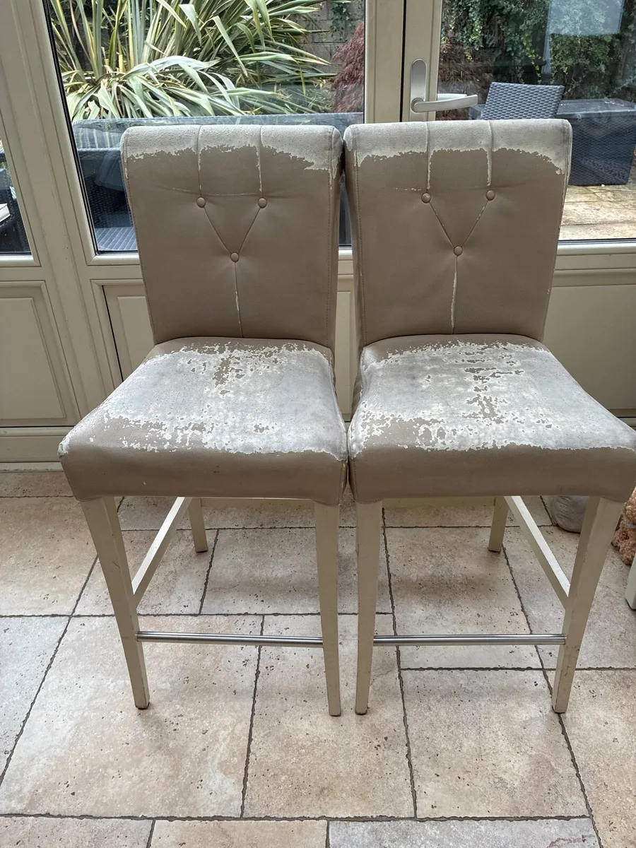 Bar stools - Image 1