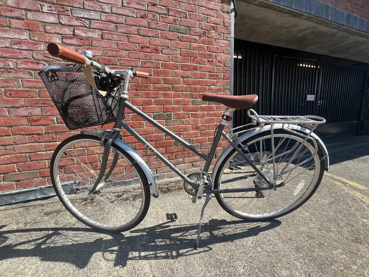 Reid Ladies Classic Vintage 7-Speed Bike - Image 1