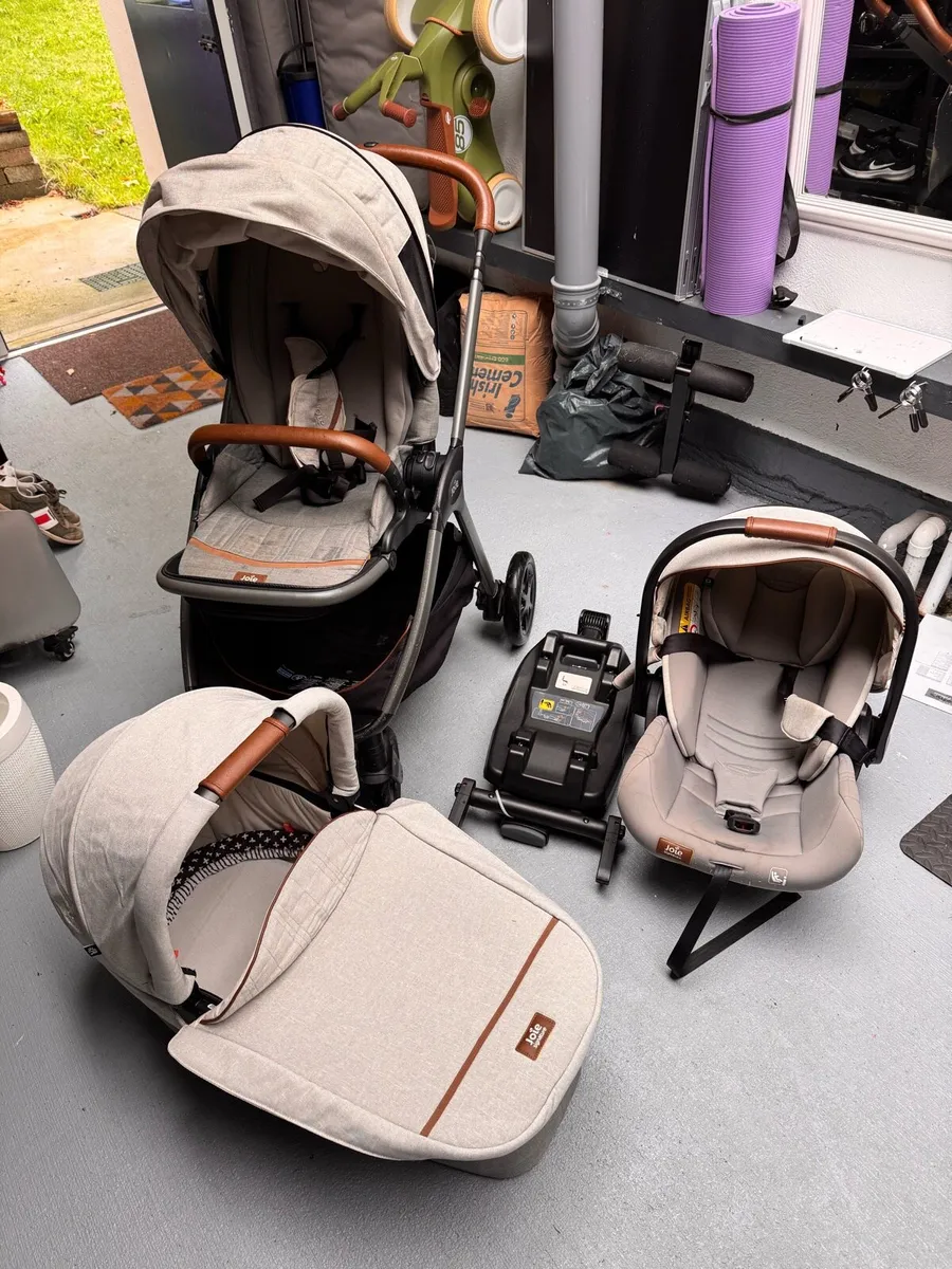 Joie 4in1 Signature Travel system - Image 1