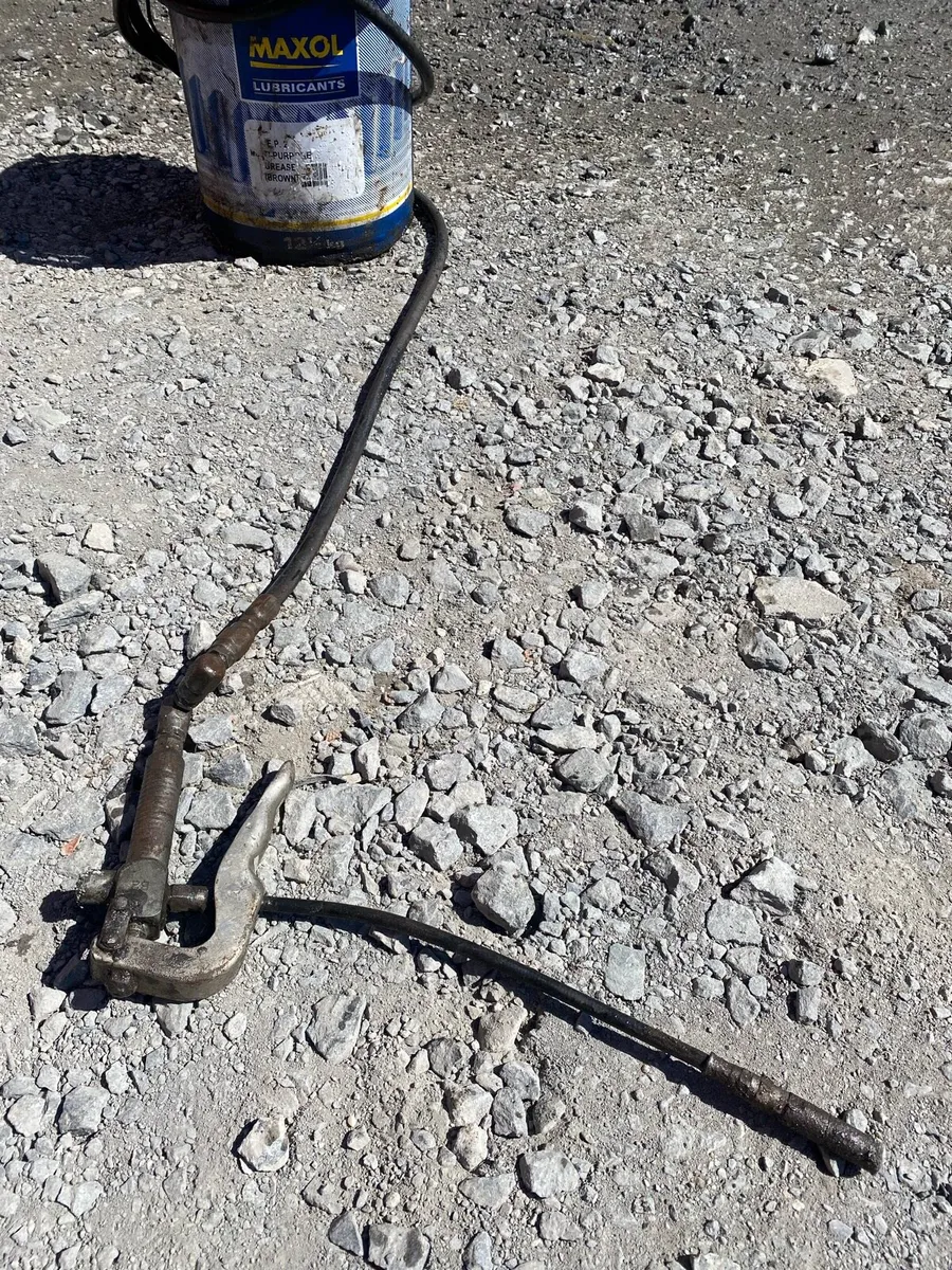 Grease pump - Image 3